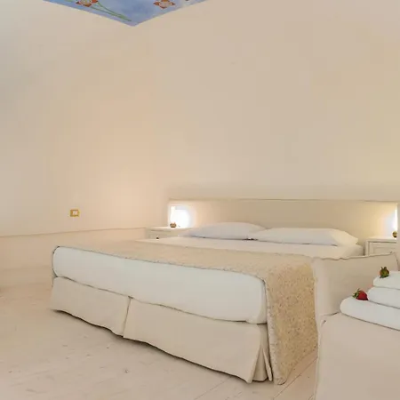 B&B Dimora Dell'osanna Di Charme 카로비그노